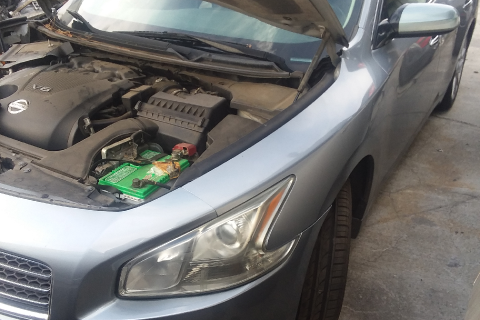Nissan Maxima