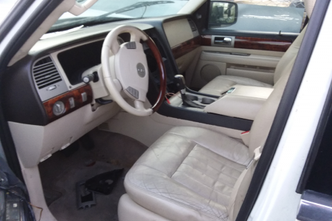 Lincoln Navigator